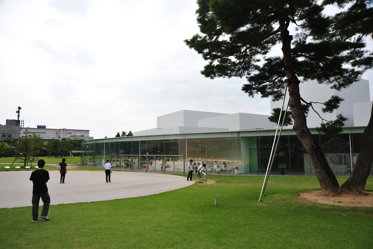 21st Century Museum of Contemporary Art